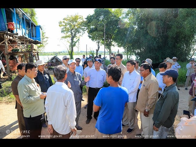 ​ឯកឧត្តម​រដ្ឋមន្ត្រី​ ​ត្រាំ​ អុី​វ​តឹក​ ​បាន​ដឹកនាំ​ក្រុម​ការងារ​ថ្នាក់​ជាតិ​ចុះ​ពិនិត្យ​ទីតាំង​ ​គម្រោង​ស្នើសុំ​របស់​ប្រជាពលរដ្ឋ​ ​នៅ​ឃុំ​កំពង់​ហៅ​ ​ស្រុក​កំពង់​លែង​ ​ខេត្ត​កំពង់ឆ្នាំង​