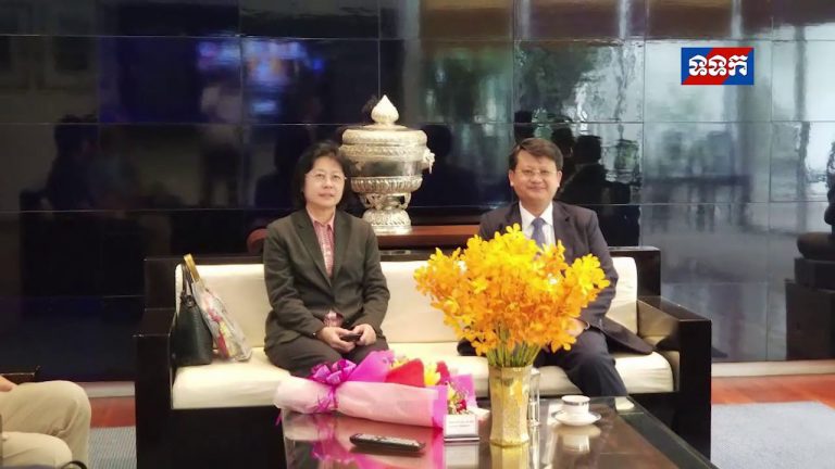 ឯកឧត្តមរដ្ឋលេខាធិការ ជា មានិត ទទួលបដិសណ្ឋារកិច្ចការអញ្ជើញមកដល់របស់ អគ្គលេខាធិការនៃសហគមន៍ទូរគមនាគមន៍អាស៊ីប៉ាស៊ីហ្វិក នៅអាកាសយាន្តដ្ឋានអន្តរជាតិភ្នំពេញ