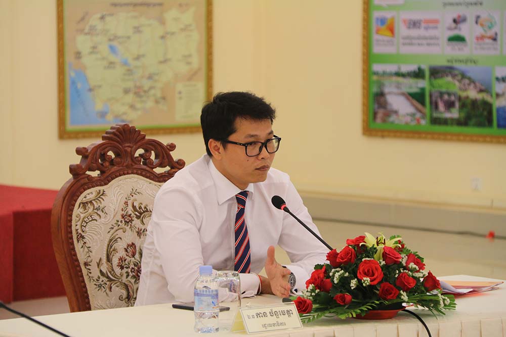 H.E. Kan Channmeta, Secretary of State of the Ministry of Posts and Telecommunications Presided over the Opening Ceremony of Cambodia ICT Awards 2016.