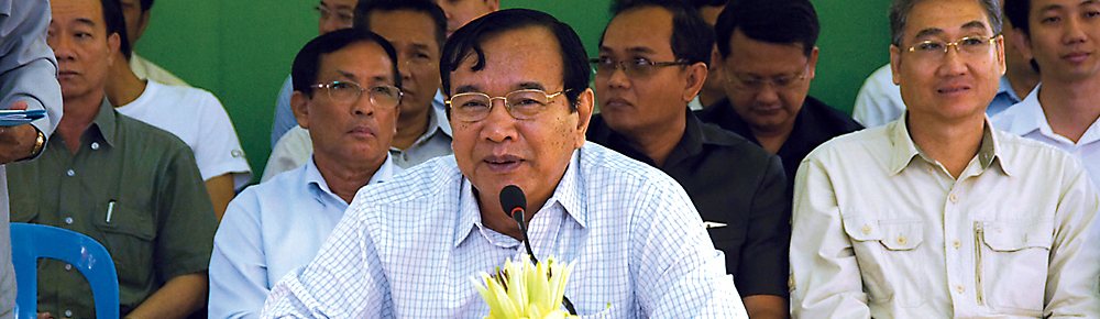 H.E  Minister Prak Sokhonn and members of the government working group for Saang district conducted Government Public Stage at Prek Koiy Commune, Saang District, Kandal Province.