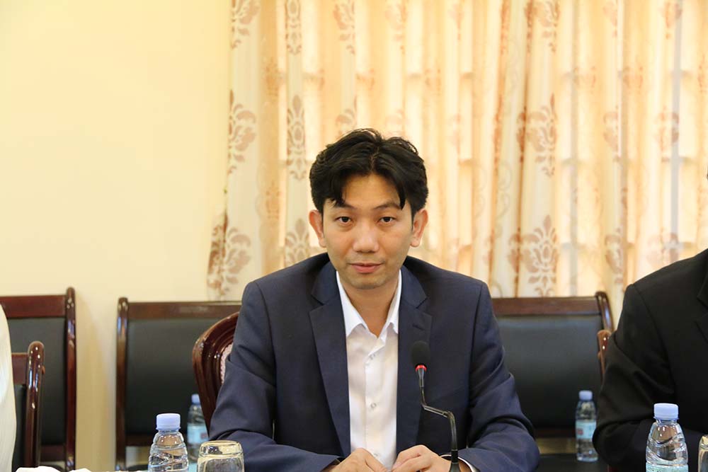 H.E. Khov Makara, an under Secretary of State of the Ministry of Posts and Telecommunications Had a Meeting with Viet Nam Side on the Linkage for Triangle Zone Development Project of  CVL DTA