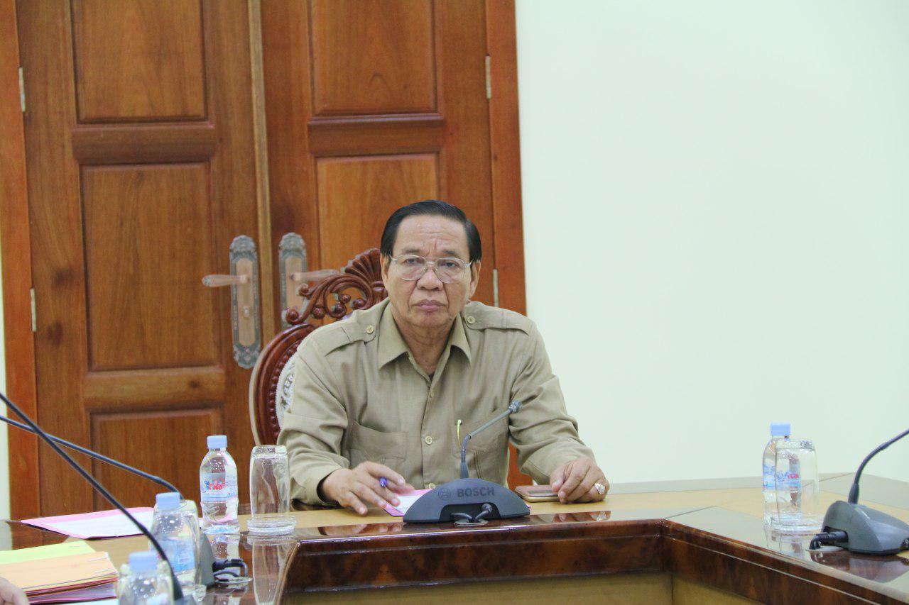 ឯកឧត្ដម កុយ ពុំ ​បាន​​អញ្ជើញ​​ដឹក​​នាំ​​កិច្ច​​ប្រជុំ​​បើក​​ឯក​​សារ​​ដេញ​​ថ្លៃ​​ជ្រើស​​រើស​​អ្នក​​រៀប​​ចំ​​បណ្ដាញ​​អគ្គិសនី​​មេ​