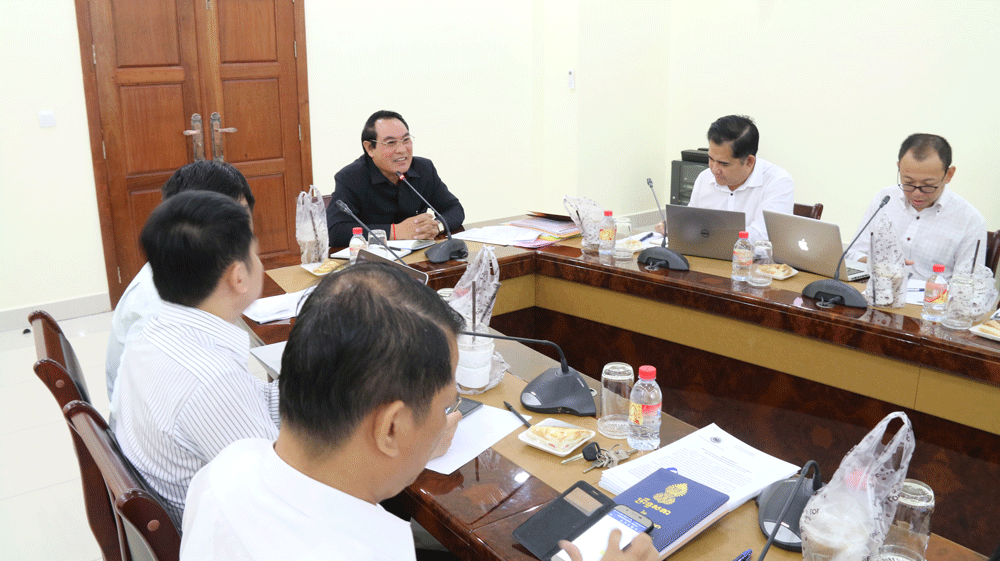 H.E. Meas Po, under Secretary of State of the Ministry of Posts and Telecommunications, held a meeting to compile ICT Technical Glossary