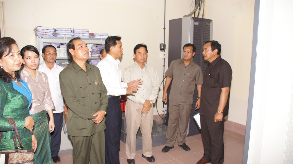 Meet and greets visit with the officials in Posts and Telecommunications provincial offices in Kompong Thom and Siam Reap province.
