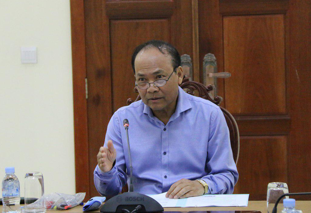 កិច្ច​ប្រជុំ​បើក​ដេញ​ថ្លៃ​ជ្រើស​រើស​អ្នក​ផ្គត់​ផ្គង់​ប្រេង​ឥន្ធនៈ​សម្រាប់​បម្រើ​ការ​ងារ​រដ្ឋបាល​ និង​សេវាកម្ម