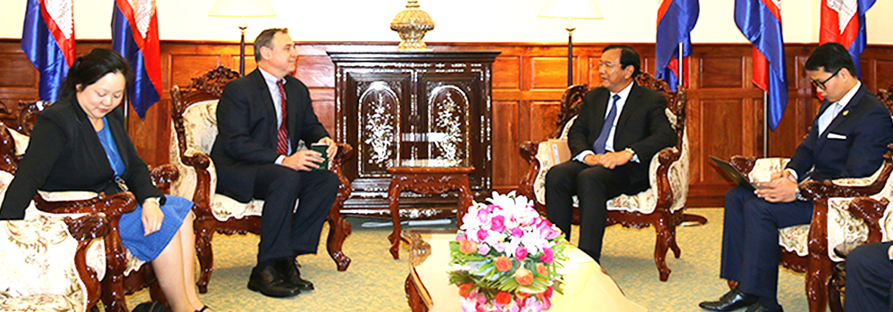 A Courtesy Call on H.E. Minister Prak Sokhonn by H.E.  William (Bill) A. Heidt, Newly United States Ambassador to Cambodia , January 27, 2016.