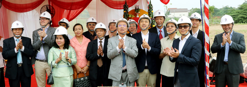 ឯកឧត្ដមរដ្ឋមន្ត្រី ត្រាំ អុីវតឹក ​អញ្ជើញ​ជាអធិបតី​ក្នុង​ពិធីក្រុង​ពាលី​បើក​ការដ្ឋាន​សាងសង់​មជ្ឈមណ្ឌល​នវានុវត្តន៍​ នៃ​វិទ្យាស្ថាន​ជាតិ​និបទីក​ (NIPTICT)​