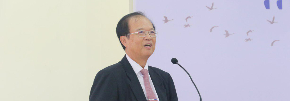 ឯកឧត្តម​ ត្រាំ អុីវតឹក ​អញ្ជើញ​​ជា​​អធិបតី​ក្នុងពិធី​បើក​បវេសន​កាល​ឆ្នាំ​សិក្សា​ថ្មី​ ២០១៧​-​២០១៨​ នៃ​វិទ្យា​ស្ថាន​ជាតិ​ប្រៃ​សណីយ៍ ​ទូរ​គមនាគមន៍​ បច្ចេក​វិទ្យា​គមនាគមន៍ ​និង​ព័ត៌មាន