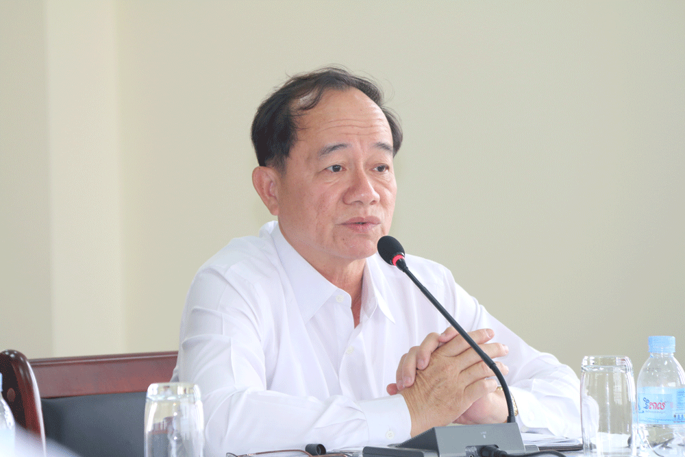 H.E. Koy Pum chaired a meeting on order organization of MPTC, parking space, electrical usage, and sanitation