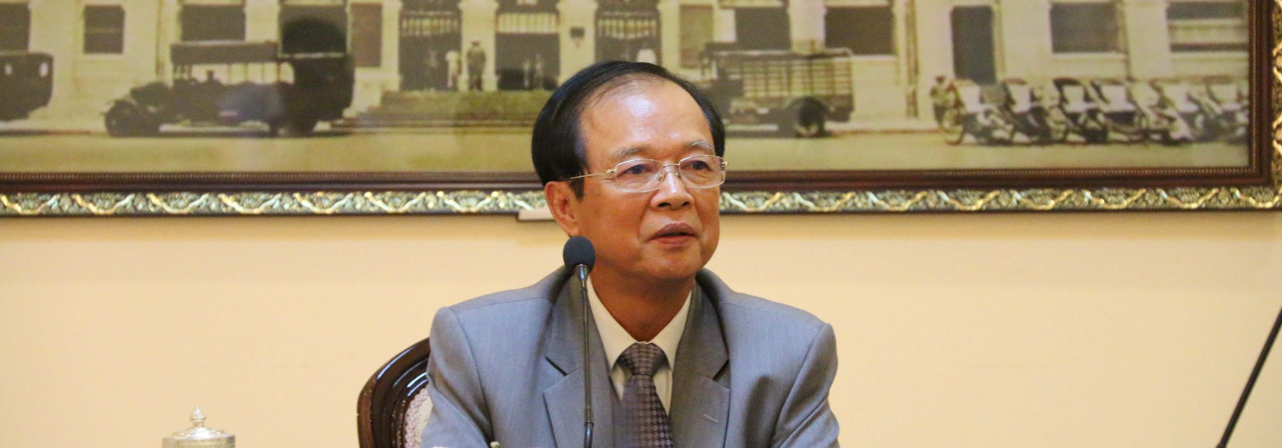 H.E. Minister Tram Iv Tek had a Meeting with NTT Communications on ICT Business Strengthening and Data Center Building Proposal.