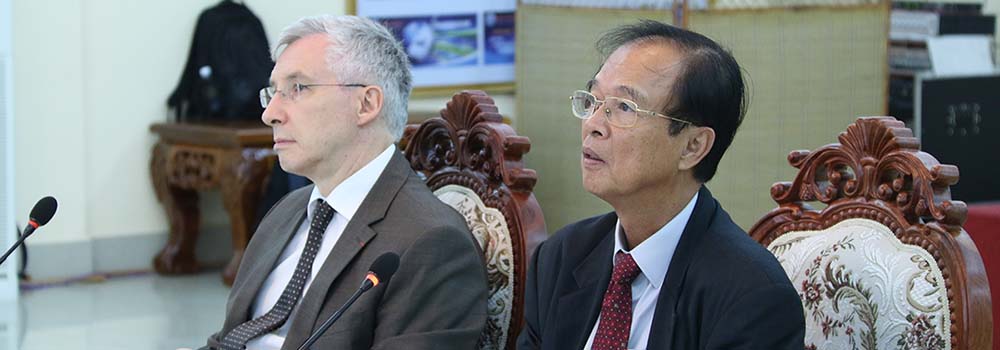 H.E. Minister Tram Iv Tek and H.E. Jean-Claude Poimboeuf, Ambassador of French Republic to Cambodia, Co-presided over the Workshop on Wednesday French Tech