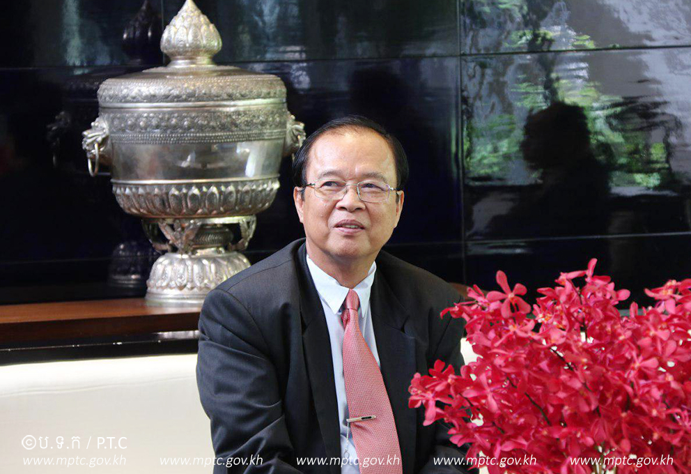 ឯកឧត្ដមរដ្ឋមន្ត្រី ​ត្រាំ អុីវតឹក​ បាន​ដឹក​នាំ​គណៈ​ប្រតិភូ​ក្រសួង​ អញ្ជើញ​ចូល​រួម​ &ldquo;វេទិកា​បណ្តាញ​ខ្សែ​កាប្លិ៍បាត​សមុទ្រ​អាស៊ី​ប៉ាស៊ី​ហ្វិក​លើក​ទី​៣​&rdquo; នៅ​សាធារណ​រដ្ឋ​ប្រជា​មានិត​ចិន​