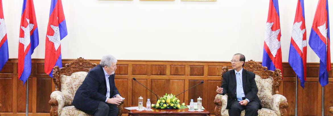 A Curtesy Call on H.E. Minister Tram Iv Tek by Mr. Jim Holmes