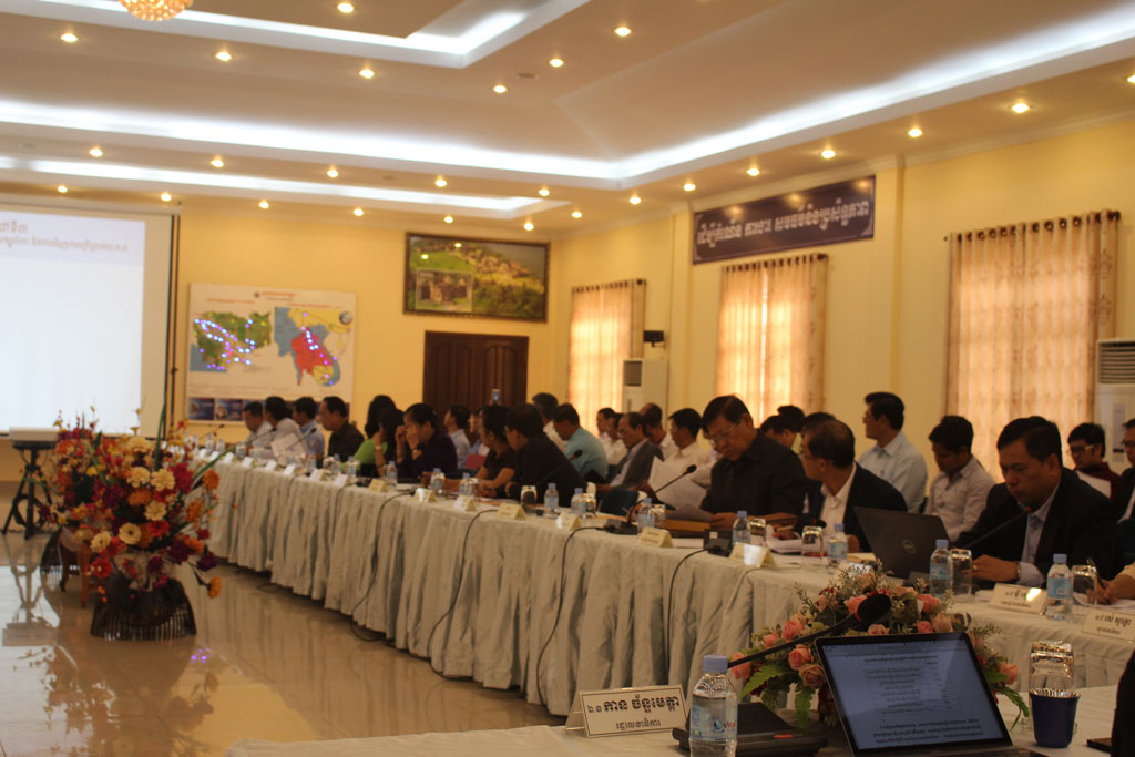 ឯក​ឧត្តម​ កាន​ ច័ន្ទមេត្តា​ រដ្ឋលេខាធិការក្រសួងប្រៃសណីយ៍​ និង​ ទូរគមនាគមន៍​ អញ្ជើញជាអធិបតី​សិក្ខាសាលាពិគ្រោះយោបល់ជាមួយអន្តរក្រសួងលើសេចក្តីព្រាងគោលនយោបាយអភិវឌ្ឍន៍វិស័យទូរគមនាគមន៍​-បច្ចេកវិទ្យាគមនាគមន៍ និងព័ត៌មាន(ទ.ប.គ.ព) នាថ្ងៃទី១២ ខែ មករា ឆ្នាំ ២០១៦