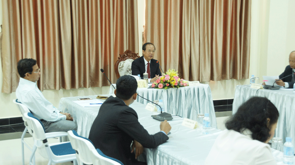 ឯកឧត្ដមរដ្ឋមន្ត្រី ត្រាំ អុីវតឹក អញ្ជើញដឹកនាំកិច្ចប្រជុំផ្សព្វផ្សាយផែនការរបស់រាជរដ្ឋាភិបាលស្ដីពីយុទ្ធនាការប្រយុទ្ធប្រឆាំងគ្រឿងញៀនខុសច្បាប់លើកទី១