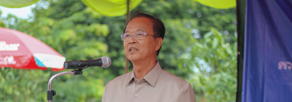 ឯកឧត្ដមរដ្ឋមន្ត្រី ត្រាំ អុីវតឹក អញ្ជើញត្រួតពិនិត្យ និងប្រកាសដាក់ឲ្យស្ថានីយ៍ទូរស័ព្ទចល័តរបស់ក្រុមហ៊ុនមិត្តហ្វូន (Metfone)&nbsp;នៅស្រុកកំពង់លែង ខេត្តកំពង់ឆ្នាំង