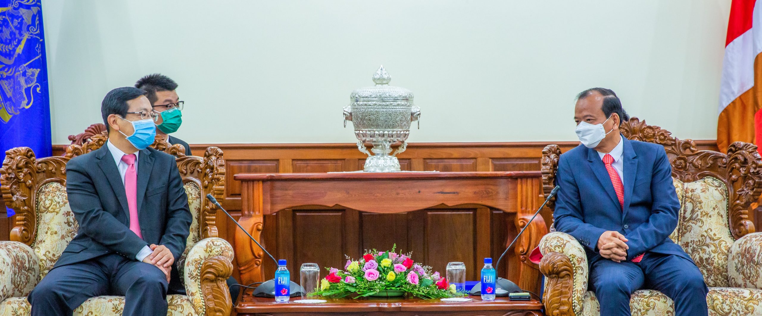 ឯកឧត្តម ជា វ៉ាន់ដេត ទទួលជួបសម្តែងការគួរសម និងពិភាក្សាការងារជាមួយ ឯកឧត្តម Wang Wentian ឯកអគ្គរដ្ឋទូត សាធារណរដ្ឋប្រជាមានិតចិន ប្រចាំនៅព្រះរាជាណាចក្រកម្ពុជា