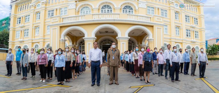 ការចូលរួមគោរពទង់ជាតិ របស់ថ្នាក់ដឹកនាំ និងមន្ត្រីរាជការនៃក្រសួងប្រៃសណីយ៍និងទូរគមនាគមន៍ សប្ដាហ៍ទី៤ ខែវិច្ឆិកា ឆ្នាំ២០២២