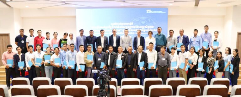 ឯកឧត្តមរដ្ឋលេខាធិការ លីវ សុផាណារិទ្ធិ បានអញ្ជើញជាអធិបតីក្នុងពិធីបិទវគ្គបណ្តុះបណ្តាលស្តីពី «ការប្រើប្រាស់ប្រព័ន្ធទំនាក់ទំនងសង្គមប្រកបដោយប្រសិទ្ធភាព និងសុវត្ថិភាពសម្រាប់អ្នកសារព័ត៌មាន» លើកទី២