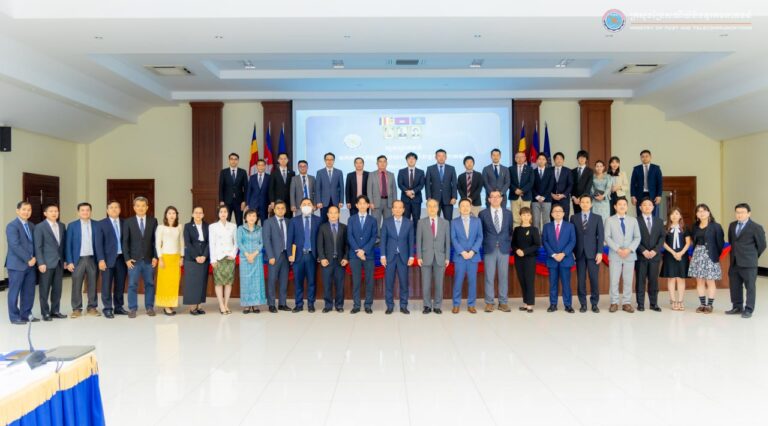 ឯកឧត្តមរដ្ឋមន្ត្រី ជា វ៉ាន់ដេត បានអនុញ្ញាតឱ្យ ឯកឧត្តម Takahashi Fumiaki ប្រធានសមាគមជប៉ុន-កម្ពុជា ចូលជួបសម្តែងការគួរសម និងពិភាក្សាការងារ