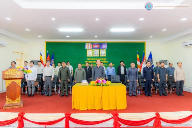 ឯកឧត្តម ជា វ៉ាន់ដេត រដ្ឋមន្ត្រីក្រសួងប្រៃសណីយ៍និងទូរគមនាគមន៍ និងជាប្រធានក្រុមការងាររាជរដ្ឋាភិបាលចុះមូលដ្ឋានខេត្តតាកែវ បានអញ្ជើញជាអធិបតីក្នុងវេទិកាសាធារណៈផ្ទៃក្នុង នៅក្រុងដូនកែវ ខេត្តតាកែវ