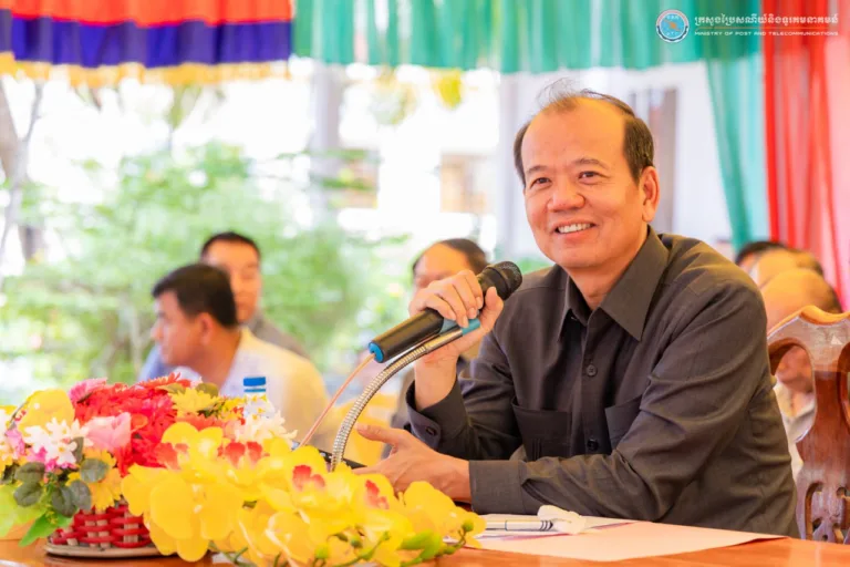 ឯកឧត្តម ជា វ៉ាន់ដេត រដ្ឋមន្ត្រីក្រសួងប្រៃសណីយ៍និងទូរគមនាគមន៍ និងជាប្រធានក្រុមការងាររាជរដ្ឋាភិបាលចុះមូលដ្ឋានខេត្តតាកែវ បានអញ្ជើញជាអធិបតីក្នុងវេទិកាសាធារណៈផ្ទៃក្នុង នៅស្រុកអង្គរបូរី ខេត្តតាកែវ