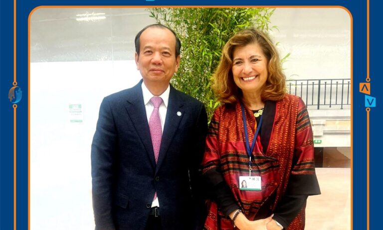 ឯកឧត្ដមរដ្ឋមន្ត្រី ជា វ៉ាន់ដេត ទទួលជំនួបសម្ដែងការគួរសមពីសំណាក់ លោកស្រី Gabriela Ramos នាយិកាអង្គការយូណេស្កូ ទទួលបន្ទុកវិទ្យាសាស្ត្រសង្គមនិងមនុស្ស ក្នុងឱកាសចូលរួម “កិច្ចប្រជុំកំពូលស្តីពីបញ្ញាសិប្បនិម្មិត”