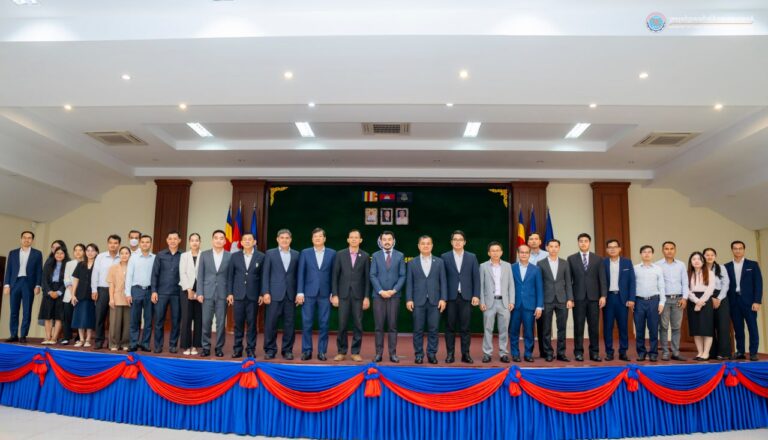 ឯកឧត្តមរដ្ឋលេខាធិការ កែវ សុទ្ធិ ដឹកនាំកិច្ចប្រជុំពិគ្រោះយោបល់ជាមួយក្រសួង ស្ថាប័នលើសេចក្តីព្រាងយុទ្ធសាស្រ្តជាតិស្តីពីបញ្ញាសិប្បនិម្មិត