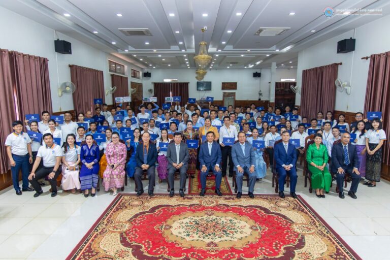 មន្ត្រីរាជការមន្ទីរប្រៃសណីយ៍និងទូរគមនាគមន៍គ្រប់ខេត្ត ទទួលបានការបណ្តុះបណ្តាលពង្រឹងសមត្ថភាពអនុវត្តការងារ ប្រចាំឆ្នាំក្រោមប្រធានបទ ‘’ជំរុញការចាប់យកឌីជីថលដើម្បីប្រសិទ្ធភាពការងារ’’​ ដែលបានរៀបចំឡេីងនៅខេត្តរតនគិរី