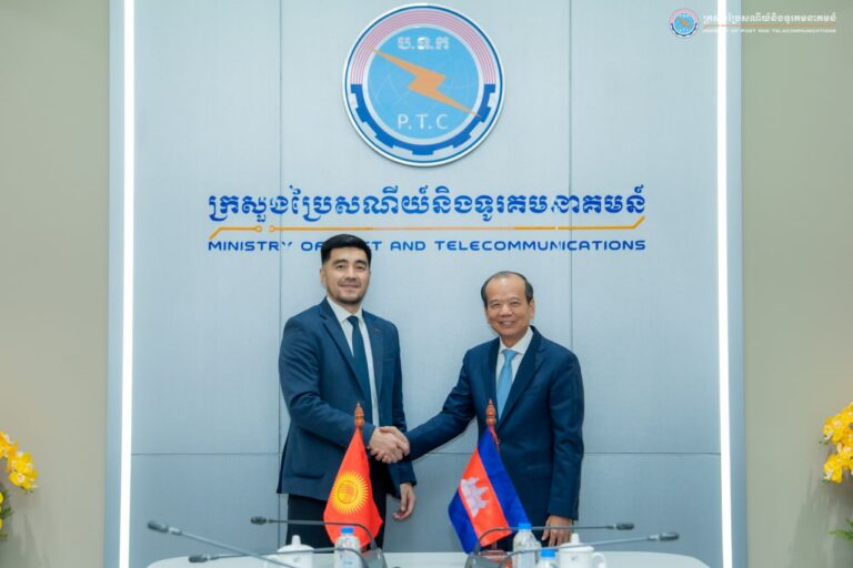 ឯកឧត្តមរដ្ឋមន្ត្រី ជា វ៉ាន់ដេត បានអញ្ជើញជួបពិភាក្សាការងារជាមួយ ឯកឧត្តមរដ្ឋមន្ត្រី អាហ្សាម៉ាត់ ហ្សាម៉ាងហ្គូឡូវ (Azamat Zhamangulov) នៅទីស្តីការក្រសួង