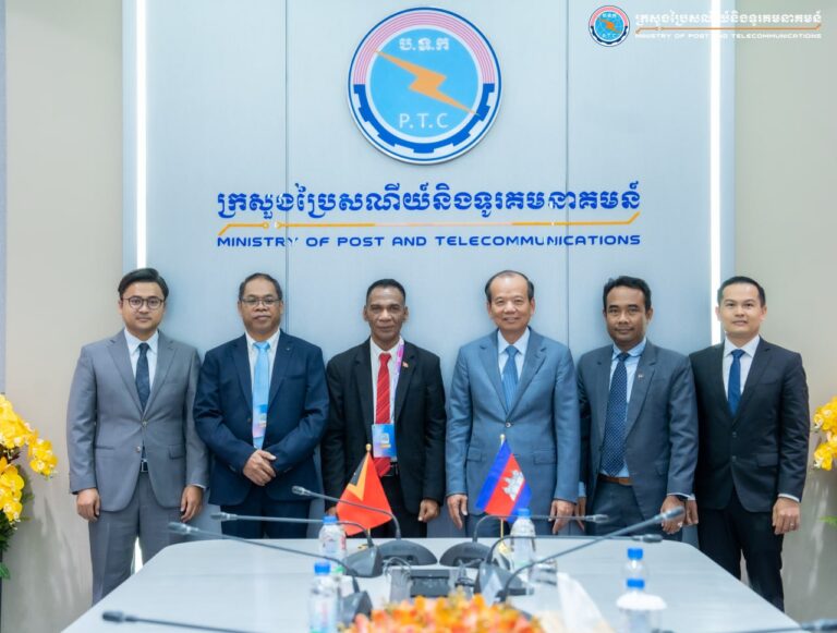 ឯកឧត្តមរដ្ឋមន្ត្រី ជា វ៉ាន់ដេត បានទទួលជំនួបសម្ដែងការគួរសមជាមួយប្រធានអាជ្ញាធរជាតិគមនាគមន៍ នៃសាធារណរដ្ឋប្រជាធិបតេយ្យទីម័រឡេស្ដេ នៅទីស្តីការក្រសួង