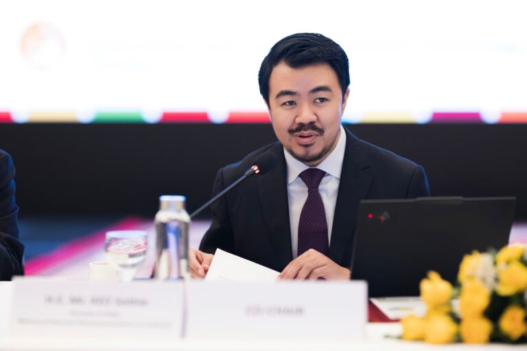 ឯកឧត្តមរដ្ឋលេខាធិការ កែវ សុទ្ធិ បានអញ្ជើញធ្វើជាសហប្រធាននៃកិច្ចប្រជុំលើកទី៩ នៃគណៈកម្មាធិការតម្រង់ទិសព័ត៌មានល្បឿនលឿនអាស៊ី-ប៉ាស៊ីហ្វិកនិងត្រួតពិនិត្យថ្នាក់តំបន់ នៃកិច្ចប្រជុំកំពូលពិភពលោកស្ដីពីសង្គមព័ត៌មាន និងដឹកនាំគណៈប្រតិភូធ្វើដំណើរទស្សនកិច្ចនៅសារមន្ទីរជាតិ ព្រមទាំងអញ្ជើញជាអធិបតីបិទកិច្ចប្រជុំ ដែលប្រព្រឹត្តទៅនៅថ្ងៃទី៤-៥ ខែធ្នូ ឆ្នាំ២០២៥