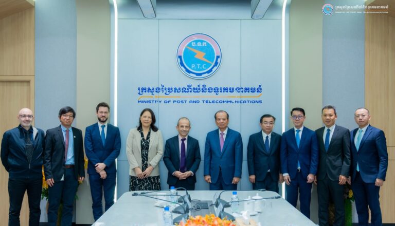 ឯកឧត្តមរដ្ឋមន្រ្តី ជា វ៉ាន់ដេត បានទទួលជួបពិភាក្សាការងារជាមួយ លោក Jean-Pierre MARCELLI នាយកទីភ្នាក់ងារបារាំងសម្រាប់ការអភិវឌ្ឍ (The Agence Française de Développement – AFD) ប្រចាំតំបន់អាស៊ីអាគ្នេយ៍ នៅទីស្ដីការក្រសួង