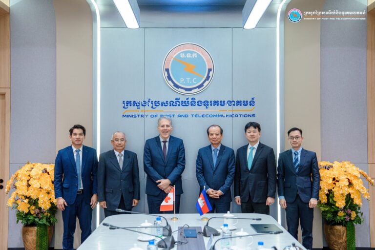 ឯកឧត្តមរដ្ឋមន្រ្តី ជា វ៉ាន់ដេត បានទទួលជំនួបសម្ដែងការគួរសមនិងពិភាក្សាការងារជាមួយ ឯកឧត្តម Christian DesRoches ឯកអគ្គរដ្ឋទូតកាណាដាប្រចាំកម្ពុជា នៅទីស្ដីការ ក.ប.ទ