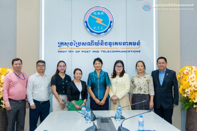 លោកជំទាវអនុរដ្ឋលេខាធិការ ទេព រ៉ូដា បានទទួលជួបពិភាក្សាជាមួយក្រសួងកិច្ចការនារី និងអង្គការភ្លែនកម្ពុជា ដើម្បីពិភាក្សាក្នុងការរៀបចំកម្មវិធីជាតិស្តីពី “ភាពជាអ្នកដឹកនាំរបស់ក្មេងស្រី”