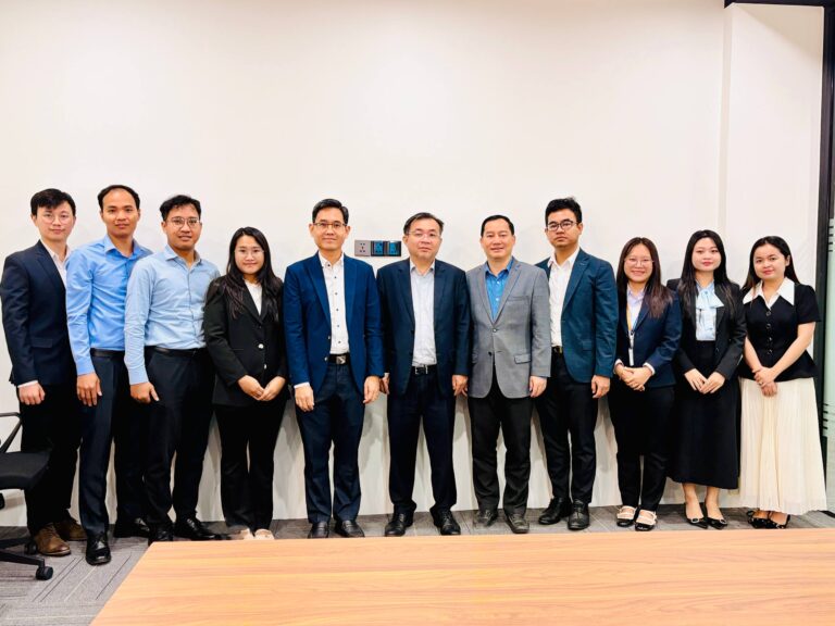 ឯកឧត្តមរដ្ឋលេខាធិការ គង់ ផល្លៈ បានអញ្ជើញដឹកនាំក្រុមការងាររៀបចំគោលនយោបាយអភិបាលកិច្ចទិន្នន័យនិងទិន្នន័យបើកចំហ ដើម្បីពិគ្រោះយោបល់លើសេចក្តីព្រាងគោលនយោបាយអភិបាលកិច្ចទិន្នន័យ ២០២៦-២០៣៥