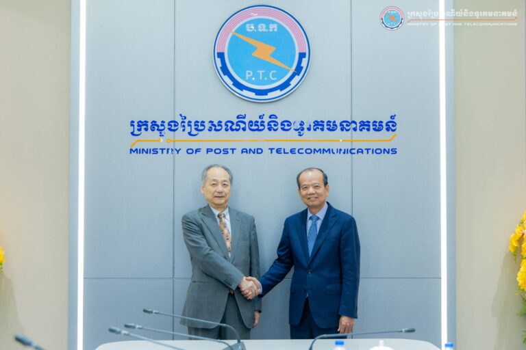 ឯកឧត្តមរដ្ឋមន្ត្រី ជា វ៉ាន់ដេត បានទទួលជួបពិភាក្សាការងារជាមួយឯកឧត្តម Takahashi Fumiaki ប្រធានសមាគមជប៉ុន-កម្ពុជា នៅទីស្តីការក្រសួង