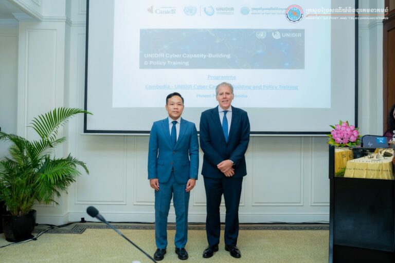 ឯកឧត្តមរដ្ឋលេខាធិការ លីវ សុផាណារិទ្ធិ និង ឯកឧត្តម Christian DesRoches ឯកអគ្គរាជទូតកាណាដាប្រចាំព្រះរាជាណាចក្រកម្ពុជា បានអញ្ជើញជាអធិបតីក្នុងពិធីបើកវគ្គបណ្ដុះបណ្ដាលស្តីពី “Cambodia-UNIDIR Cyber Capacity-Building and Policy Training”
