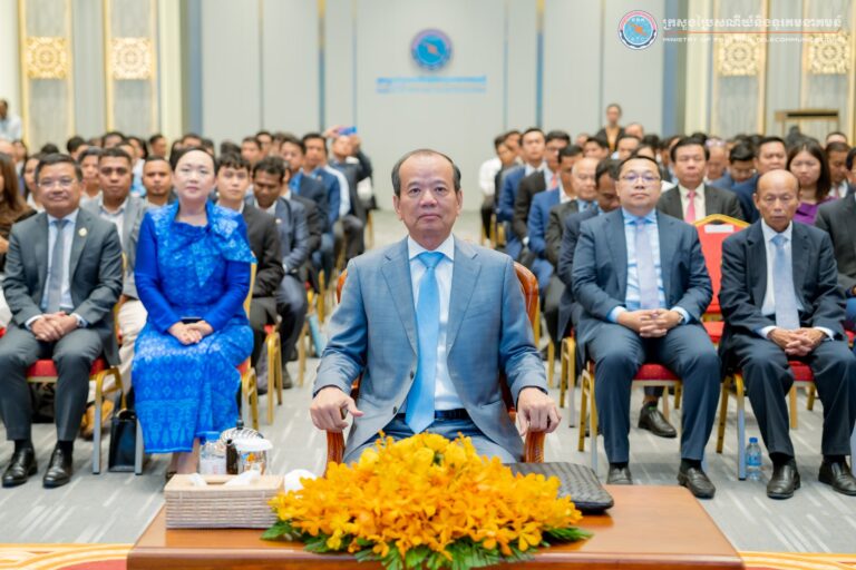 ថ្នាក់ដឹកនាំក្រសួង ស្ថាប័ន កម្ពុជា-ទីម័រឡេស្តេ ផ្លាស់ប្ដូរបទពិសោធលើការប្រើប្រាស់ថ្នាល verify.gov.kh ដើម្បីផ្ដល់សេវាសាធារណៈកាន់តែល្អប្រសើរជូនប្រជាពលរដ្ឋ